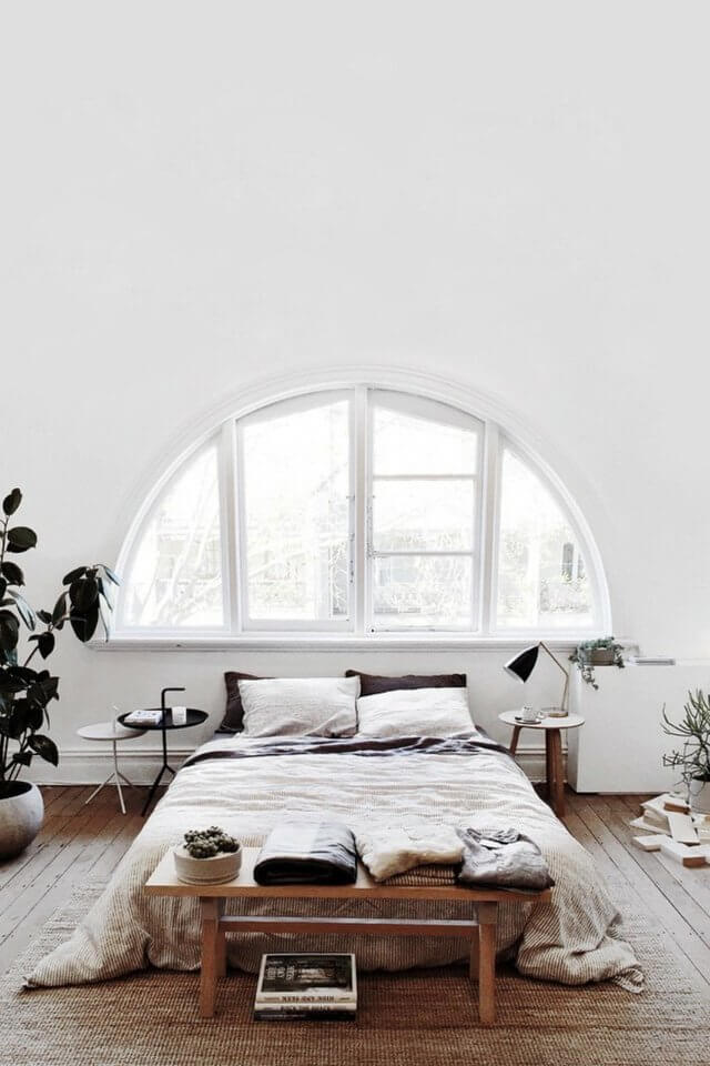 dormitor în stil minimalist lemn