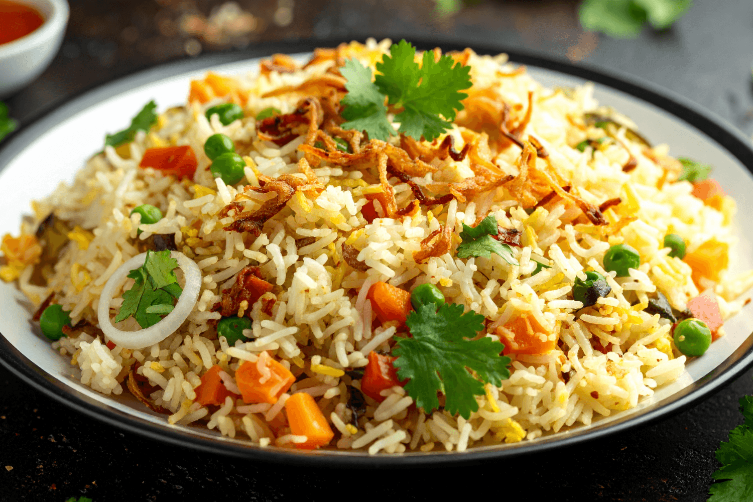 Opekaná ryža čo dom dal (Fried Rice)