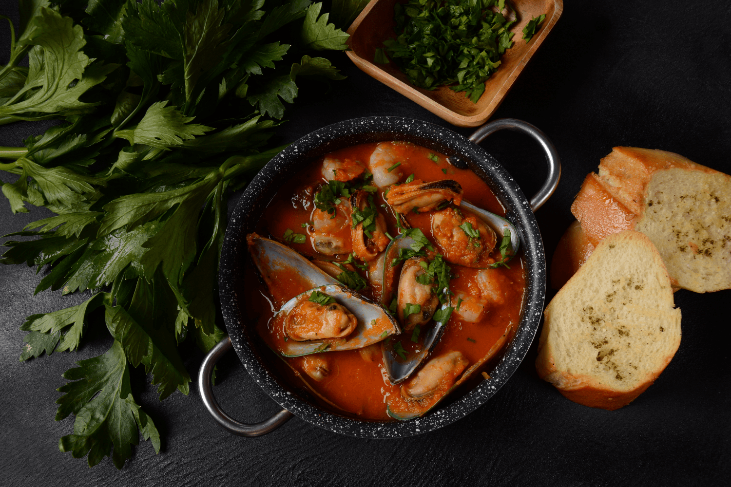 Bouillabaisse (francúzska rybia polievka)