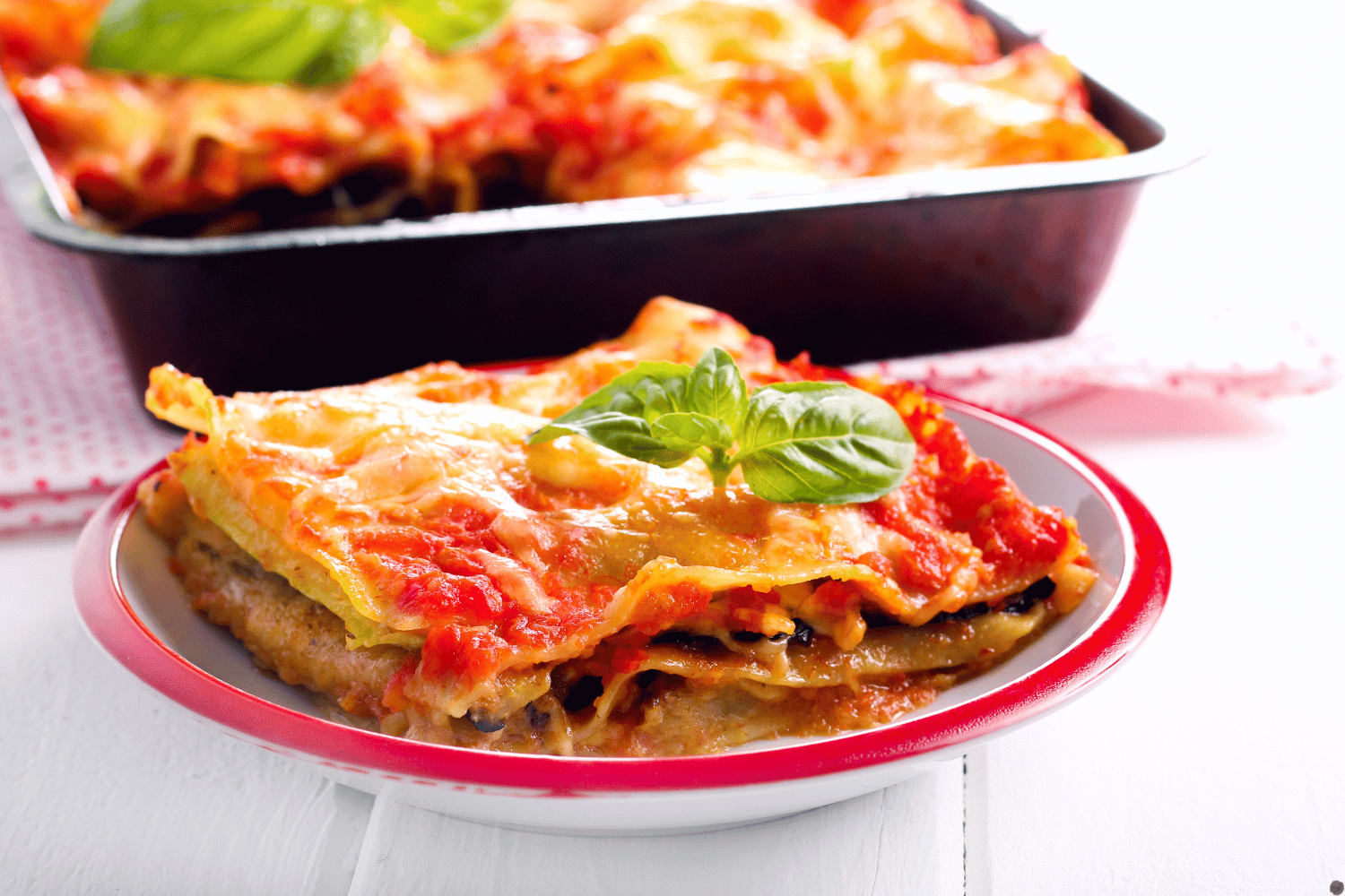 Cuketové lasagne s mletým masem v pekáči